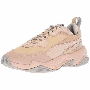 Puma Women’s sneaker